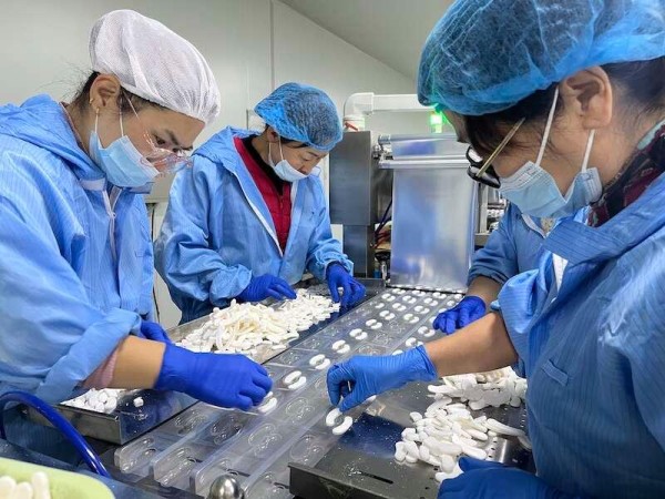 千亿化妆品产业这一年：内卷求生、创新蝶变