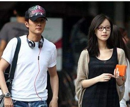 赵丽颖冯绍峰认识经过 冯绍峰倪妮什么时候分手原因是什么
