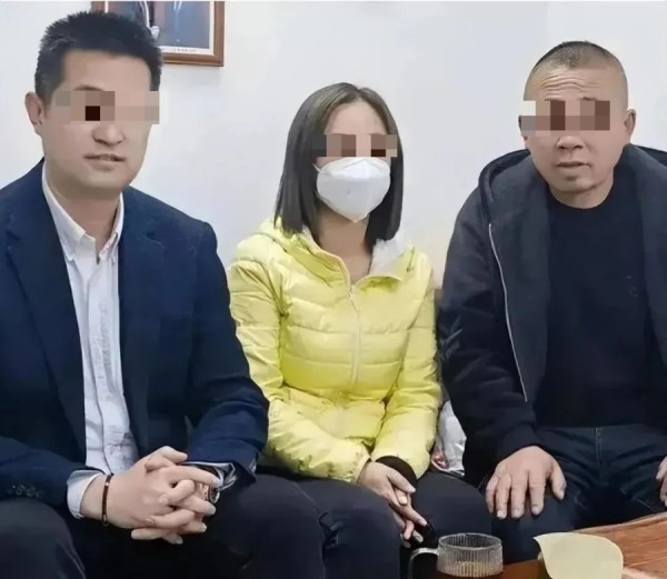 唐山事件四个女孩全死了 打人事件王亚茹公开露面