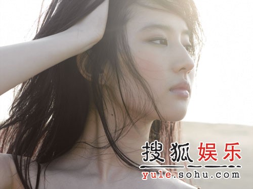 刘亦菲9月“双连发”中文专辑15日全亚洲发行 