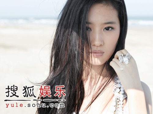 刘亦菲9月“双连发”中文专辑15日全亚洲发行 