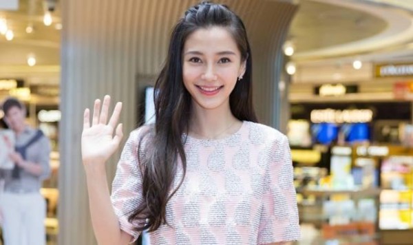 年收入最高的5位女明星，赵丽颖上榜，杨颖第3，第1名无人能比！