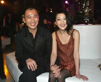 娱乐圈秘密结婚惨淡收场的六对明星夫妻，最后一对即兴结婚