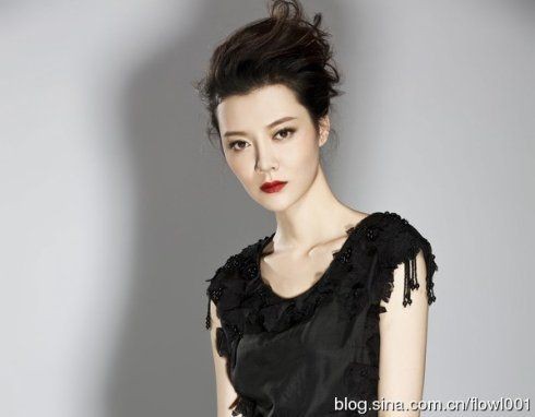 被甩后获巨额分手费的10大女星