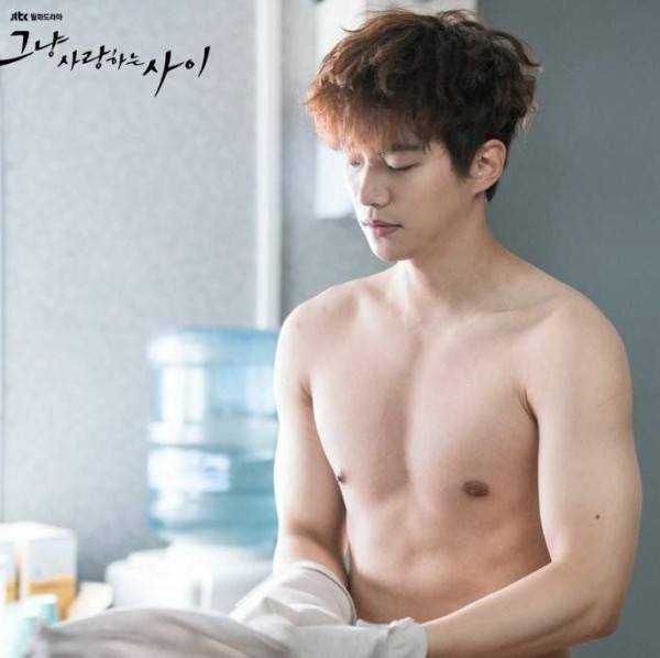 韓國男星身材排行榜 2pm俊昊 健身 腹肌 肌肉 瘦身菜班