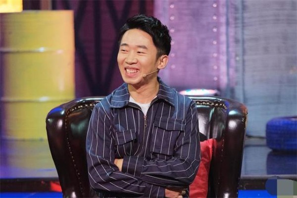 没后台被排挤的四位明星，杨幂被扇耳光，最后一个被临时换角