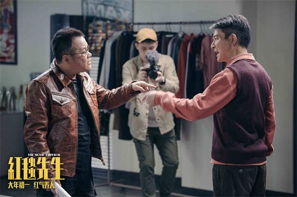 “确定是报恩？”不，只是刘德华和宁浩想一起“疯狂”玩一把