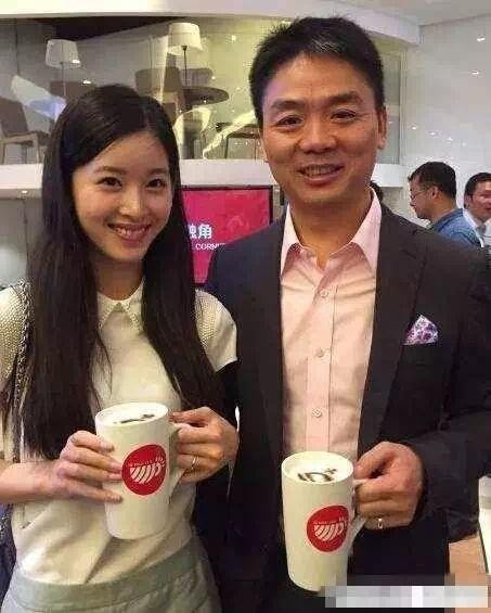 八一八奶茶妹妹投资版图,谁还敢说她是傻白甜