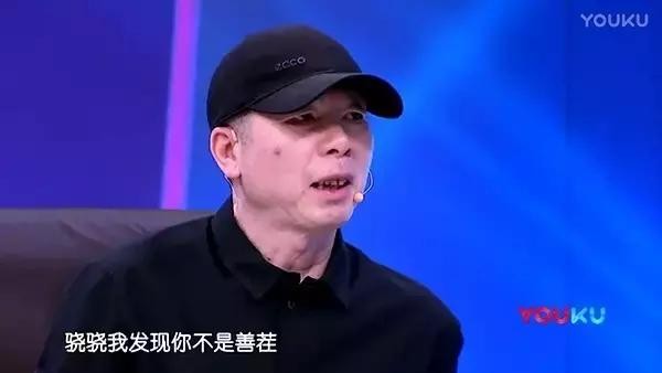冯小刚自爆《芳华》选角内幕，活在照骗、整容里的明星心塞了