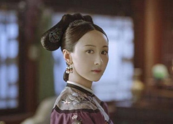 ​没有一点后台的女明星，出道14年零绯闻，打拼到35岁爆红