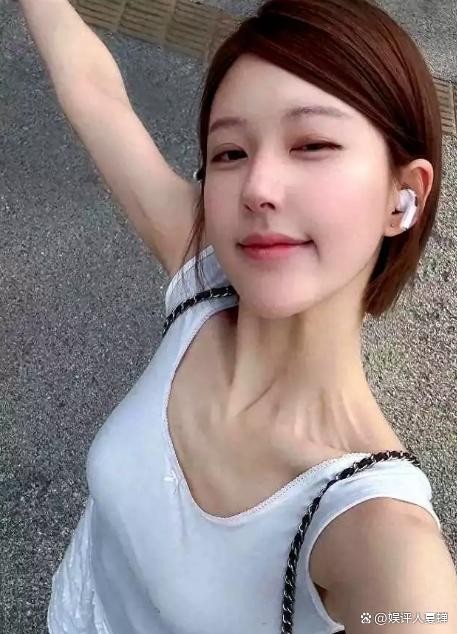 赵露思西安 Plog 爆火 当明星日常变成朋友圈式治愈