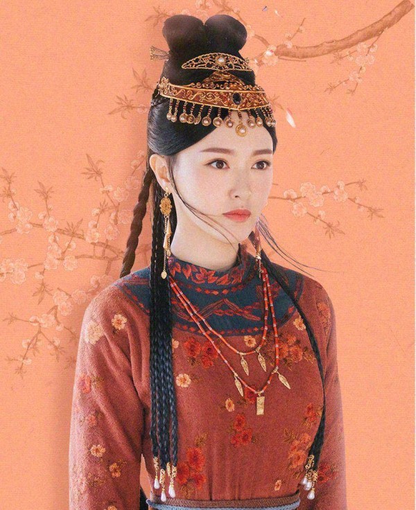 唐嫣人缘差？同为复出新剧开播<strong></p> <p>唐艺昕</strong>，唐艺昕众人来贺！唐嫣却无人问津