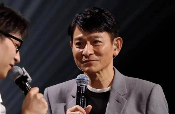 这，才是真正的巨星！