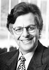 迈伦·斯科尔斯（Myron S.Scholes）