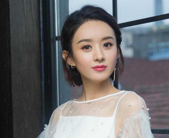 当红女星成为艺人前工作大揭秘，颖宝长时间跑龙套，杨超越当主播