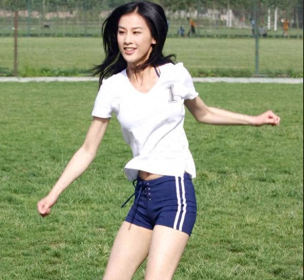 上海十位女明星排名，公正客观，这十位才是真正的顶尖流量！