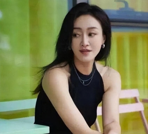 赵子琪和路金波_赵子琪路金波怎么认识的_赵子琪路金波离婚