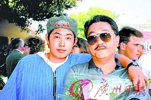 明星家事复杂超乎想象父母行为极端不懂事(图)