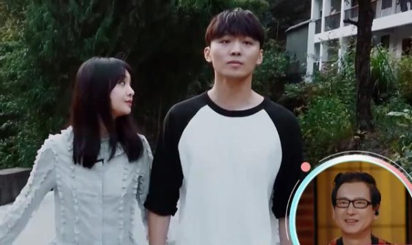 郑爽揭秘娱乐圈生存法则：迎合别人，少说话，不得罪人