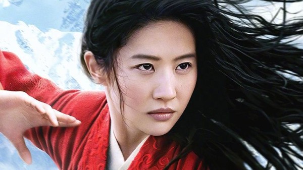 再不是娇柔神仙姐姐了！《花木兰》预告，刘亦菲英姿飒爽妆容感人