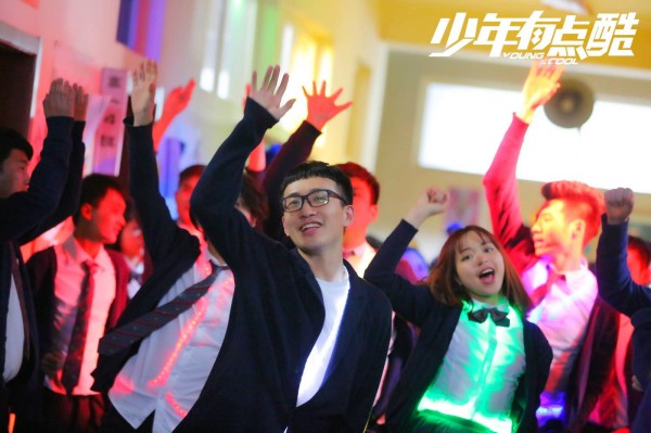 小团队、低成本、新演员，如何做出一部高分音乐网剧？