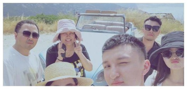 国民女神刘亦菲新恋情曝光！男方是著名摄影师？坐等官宣！