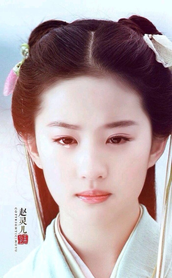 如何评价刘亦菲的演技？代表作有哪些？