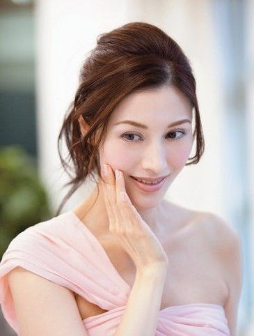 李嘉欣