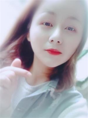 化妆师谢雨晴