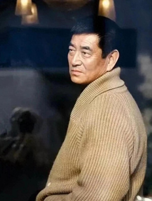 国际影星83岁离世，留给保姆40亿