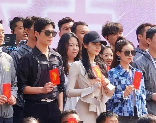 《你是我的荣耀》开机仪式，期待杨洋、迪丽热巴同框合作