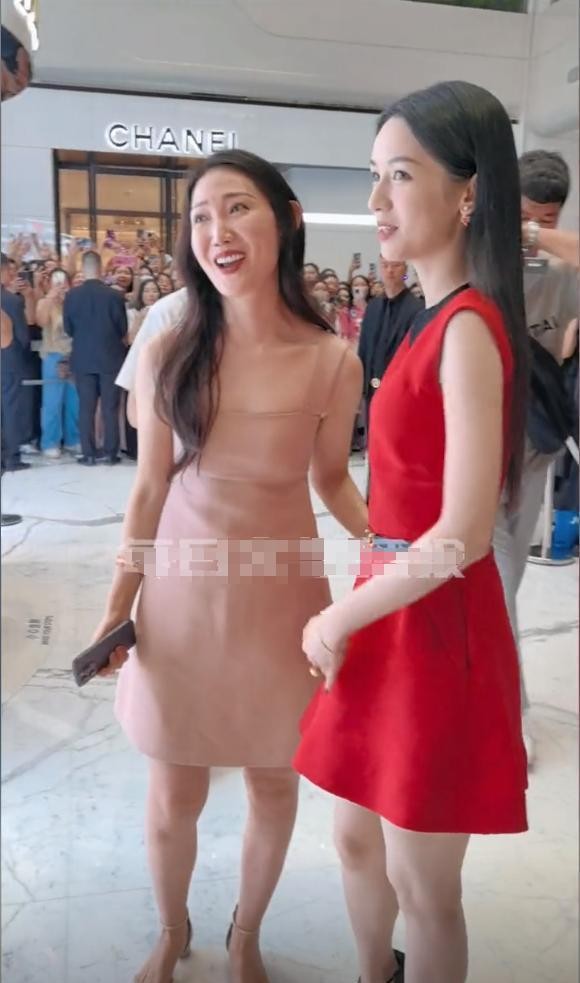 北京之夜：明星们的独特魅力和时尚风采