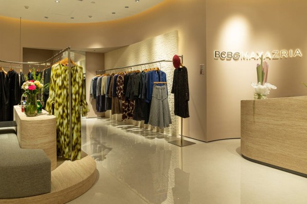 bcbgmaxazria郑州丹尼斯大卫城店铺