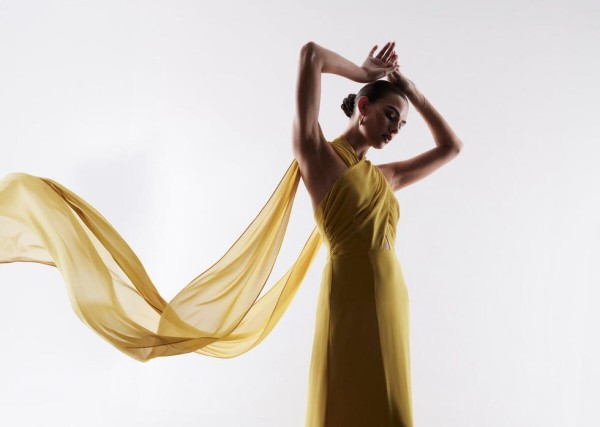 现代、浪漫、优雅的bcbgmaxazria