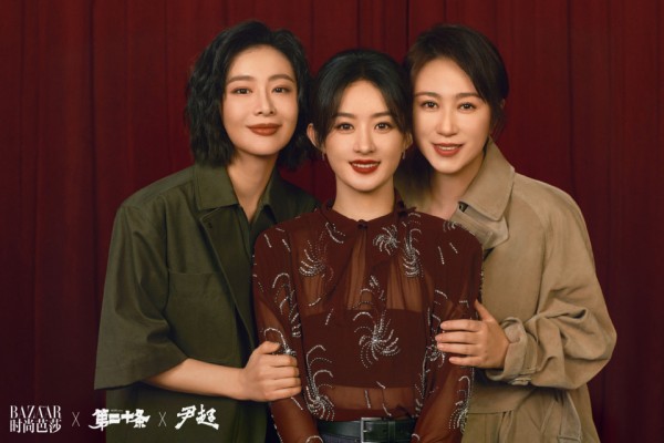 拿下百花奖后，赵丽颖还有4部电影待上映，或将再迎事业腾飞！