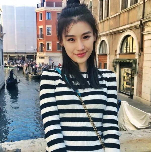 北影女神、清新自然——王婉中