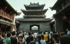 熙攘的游客，救不活叫苦的旅游企业