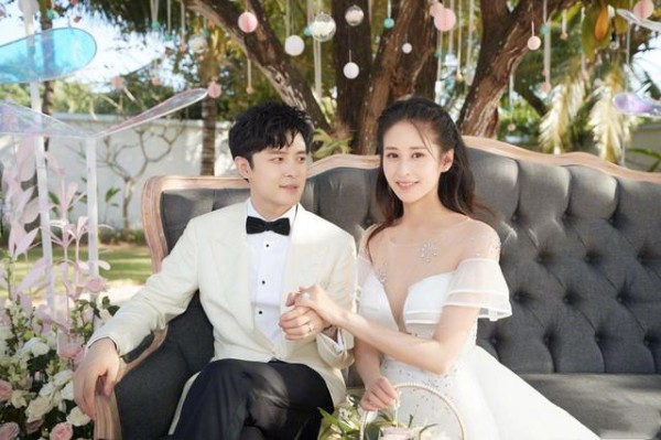 女星产后9天便“复工”，瘦到94斤赚奶粉钱，虚弱的身体让人心疼