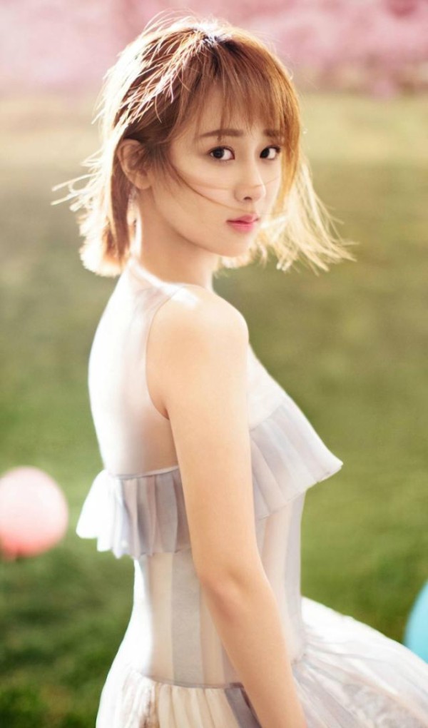 杨紫是怎样一个女孩？这么多人喜欢她，为什么？