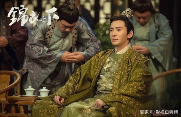 《锦衣之下》扎心，“横店小王子”打酱油，昔日古装男神都挺惨？