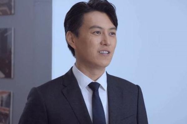 电视剧《突围》中隐藏着六大影帝，除了靳东你还知道几个？
