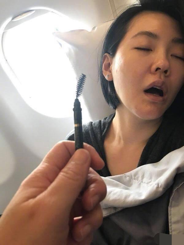 盘点明星化妆师，小S一觉醒来像换了个人，但最厉害还是朱一龙的