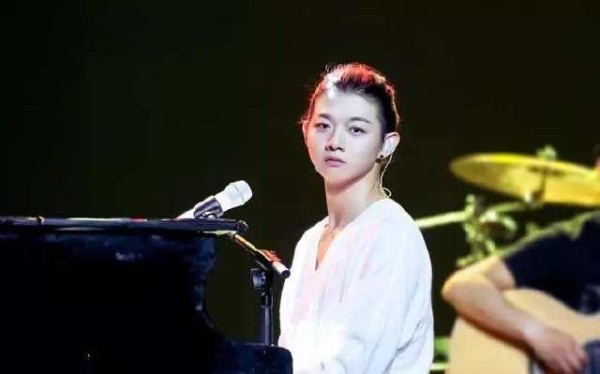 盘点明星化妆师，小S一觉醒来像换了个人，但最厉害还是朱一龙的