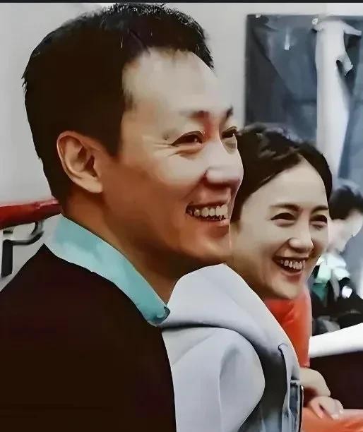 影视圈巨星齐悼念朱媛媛，赵丽颖与姚晨泪洒网络