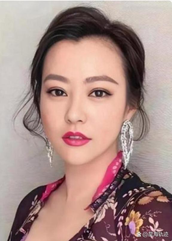 郝蕾的 12 个重要人物关系图谱...@星海轨迹的动态