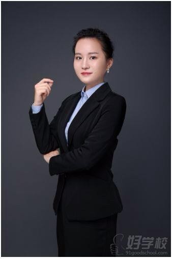 湖南卡耐基演讲口才培训学校龙洋子老师