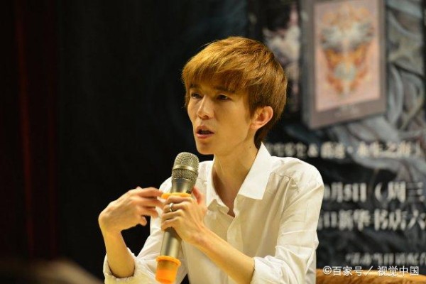 郭敬明怼三导演，拥有口才就是优秀，这么好的口才是怎么修炼的？