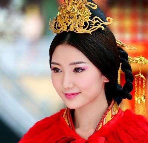 盘点倾城倾国的古装剧皇后，刘涛林心如上榜，第三位比她们还惊艳