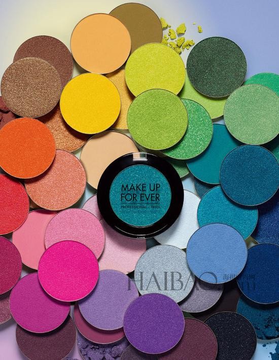 玫珂菲 (Make Up For Ever) 艺术家眼影系列