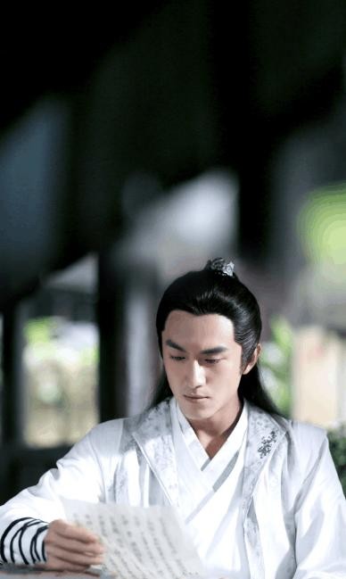 受综艺节目欢迎的男明星，他们接梗抛梗都是一流水平